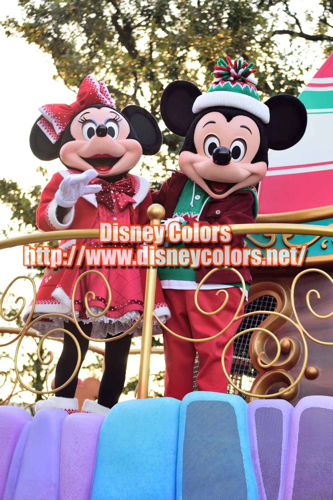 Tdl ディズニー クリスマス ストーリーズ16 フロート停止位置 鑑賞ガイド Disney Colors Event Guide